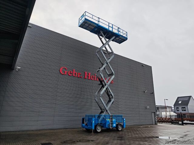 Elevador de tijera Genie GS 4390 4x4