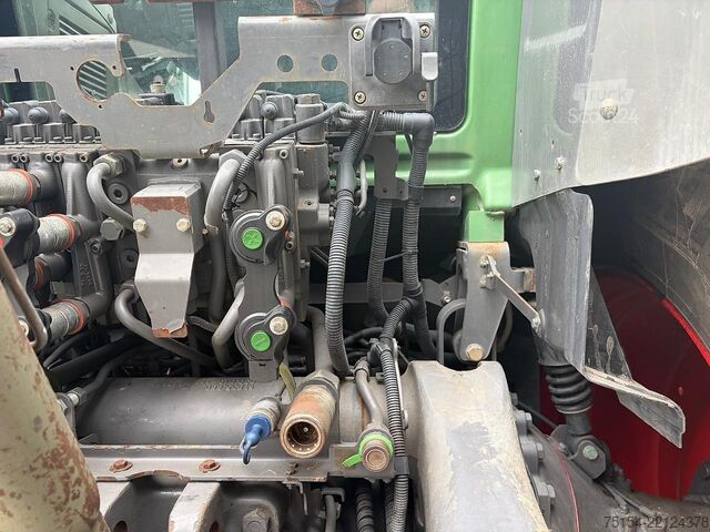 Трактор Fendt 828 Vario
