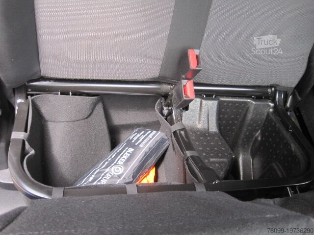 Panel van długi Citroen Jumpy 2.0 HDI L3H1 Regal Dachtr. AHK Nav