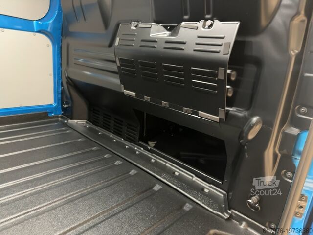 Panelinis furgonas FORD TRANSIT CUSTOM 320 L1 H1 Sport+AWD+LED+360Grad