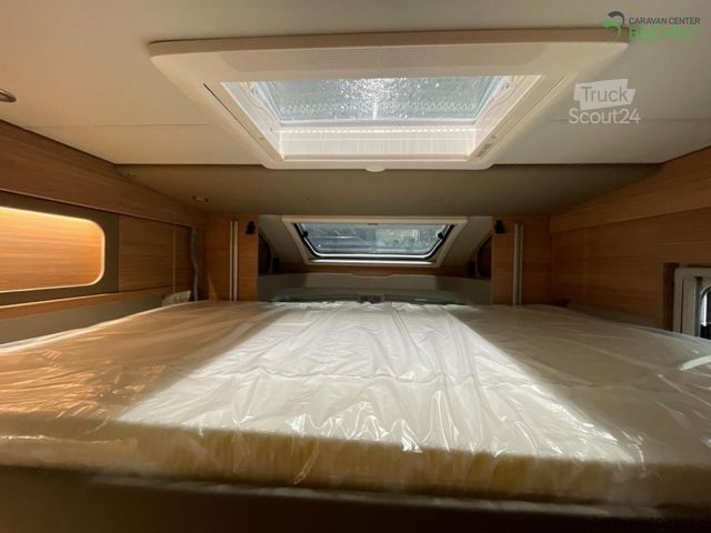 Halvintegreret autocamper WEINSBERG CaraSuite 700 ME LED Scheinwerfer / Abstandstemp