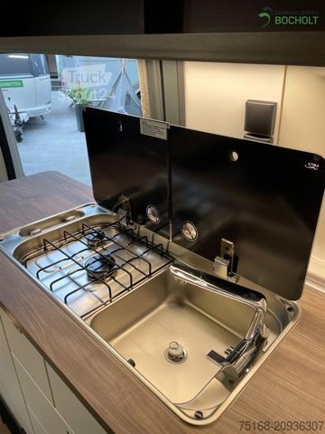 Lakóautó HOBBY Vantana De Luxe K60 FT Markise / Panoramadach