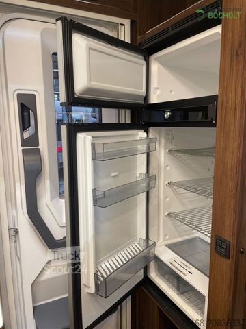 Rulotă FENDT Diamant 560 DW Modell 2025/ 1900 kg / Avila