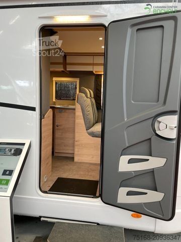 Ημιενσωματωμένο αυτοκινούμενο τροχόσπιτο DETHLEFFS Just Camp T 6812 EB Heckfarradträger / Hubbett