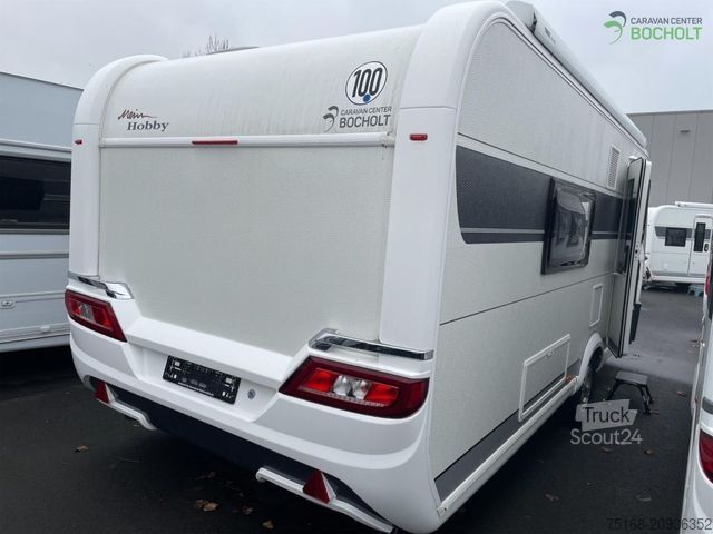 Lakókocsi HOBBY Prestige 560 WFU 2000 kg Achse