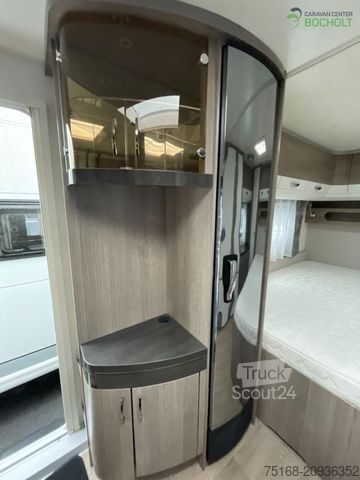 Lakókocsi HOBBY Prestige 560 WFU 2000 kg Achse