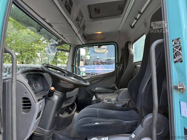 Пикап-фургон Mercedes-Benz Atego 816