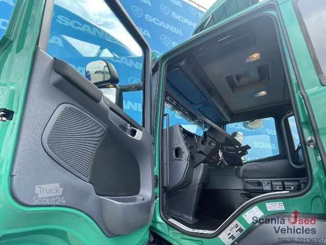 Valníkový nákladní automobil s plachtou Scania P 320 DB4x2MNB RETARDER FULL AIR 2T TAIL LIFT ACC