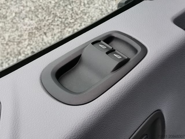 Vans ar augstu jumtu FORD Transit 2.0TDCI/125KW L3H2/ KLIMA/ AHK