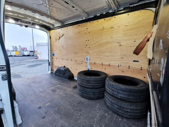 Vans ar augstu jumtu FORD Transit 2.0TDCI/125KW L3H2/ KLIMA/ AHK