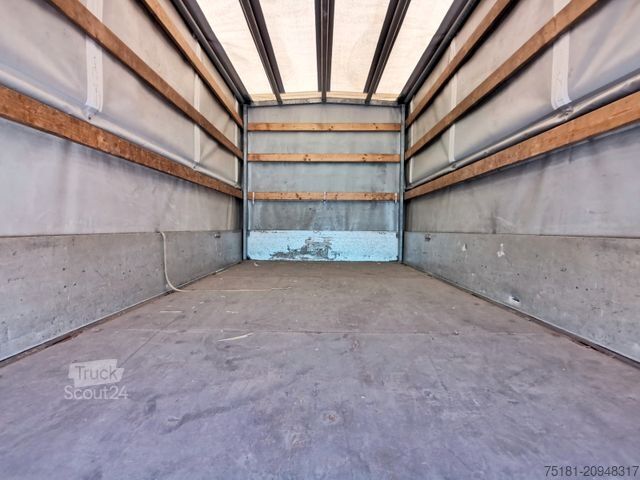 Plachtová dodávka IVECO Daily 3.0/122kw PRITSCHE 8 PALETTEN/ LBW