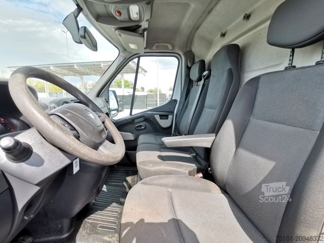 Фургон з високим дахом RENAULT Master 130DCI L3H2 / KLIMA/ KAMERA