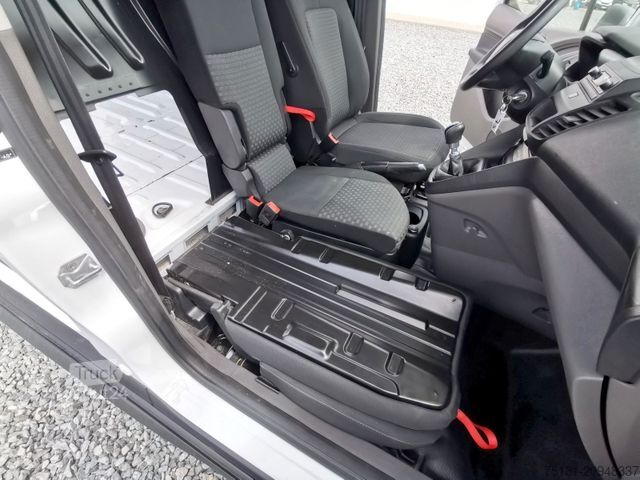 Slēgtais furgons FORD Transit Connect MAXI 1.5TDCI/74KW KLIMA/40020km