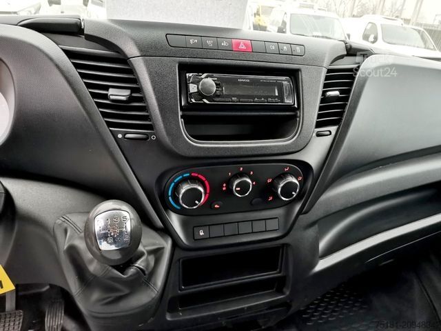 Sklápěcí dodávka IVECO Daily 35S12 3-SEITEN KIPPER/ 7 SITZE/ AHK 3,5T