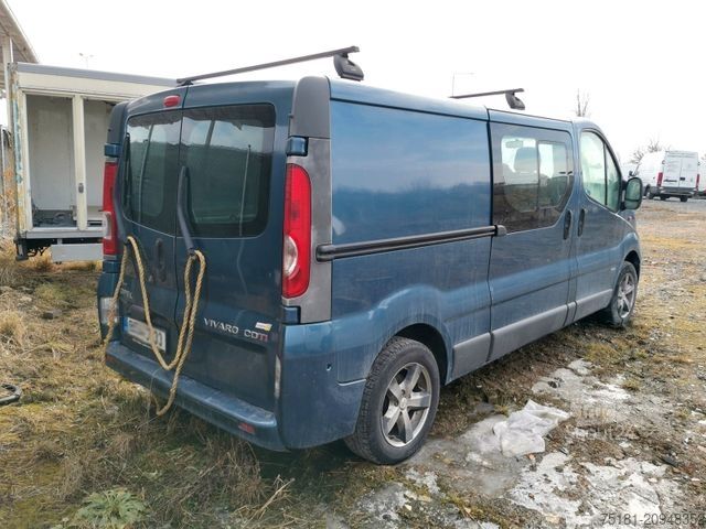 Minibus OPEL Vivaro 2.0CDTI/84kw L2H1/  UNFALL!