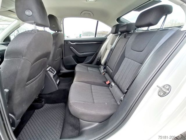 Skåpbil SKODA Octavia 1.6TDI/85KW STYLE PLUS/ KEYLESS/FULL LED