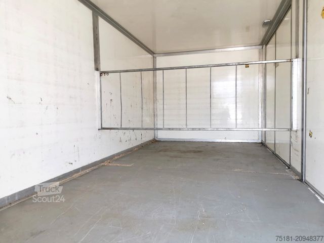 Кутиевиден ван VOLKSWAGEN Crafter 2.5TDI KOFFER 5T