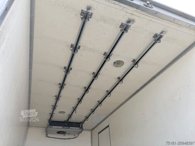 Chladírenská dodávka IVECO Daily 65C15/3.0 TIEFKÜHLER/ FLEISCHHAKEN/ 380V