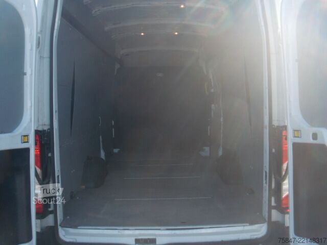 شاحنة صندوقية عالية وطويلة Ford Transit Trend 350 L4H3 Parktronic