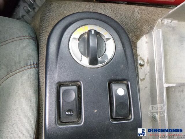Camião-cisterna DAF LF 55.220 4X2 fuel tank 10 m3 / 3 comp