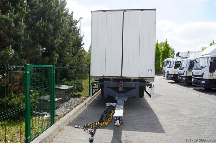 Remorque porte-conteneurs à accès direct Fruehauf passthrough box trailer 18 EPAL / 2021 /