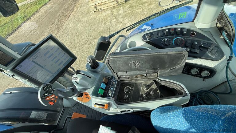 Ciągnik New Holland T8.410