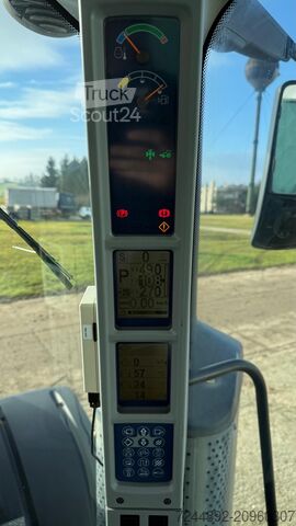 Ciągnik New Holland T8.410