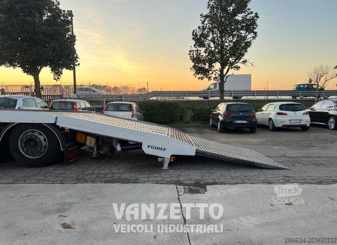 ПЛАТФОРМА С РАМПАМИ Iveco STRALIS AD 320S36 PIANALE