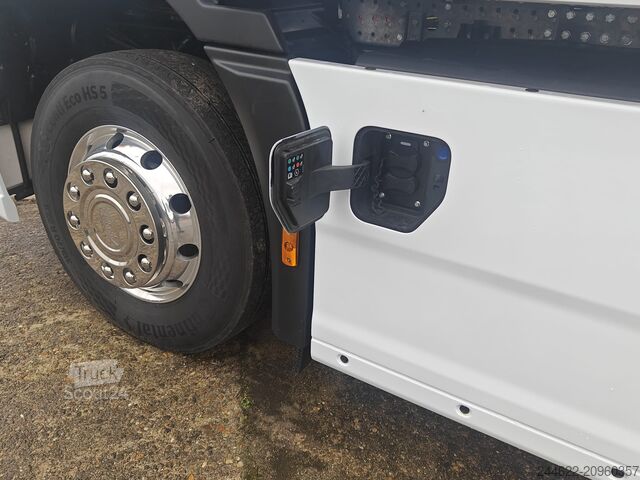 Caminhão frigorífico Ford Truck F-Line E 6x2 - Garantie 2+0 jaar