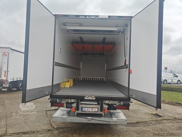 Camion frigorifique Ford Truck F-Line E 6x2 - Garantie 2+0 jaar