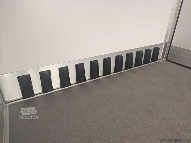 Caminhão frigorífico Ford Truck F-Line E 6x2 - Garantie 2+0 jaar