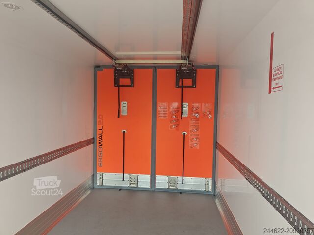 Caminhão frigorífico Ford Truck F-Line E 6x2 - Garantie 2+0 jaar