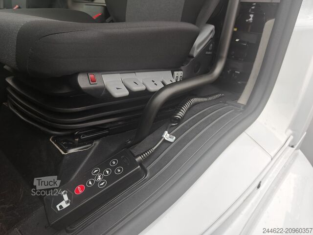 Caminhão frigorífico Ford Truck F-Line E 6x2 - Garantie 2+0 jaar