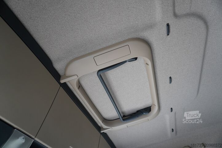 Ciągnik siodłowy MAN TGX 18.420 tractor unit / 190 tho. km