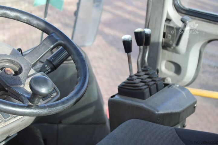 šakinis krautuvas Kalmar DCD 200-12 LB