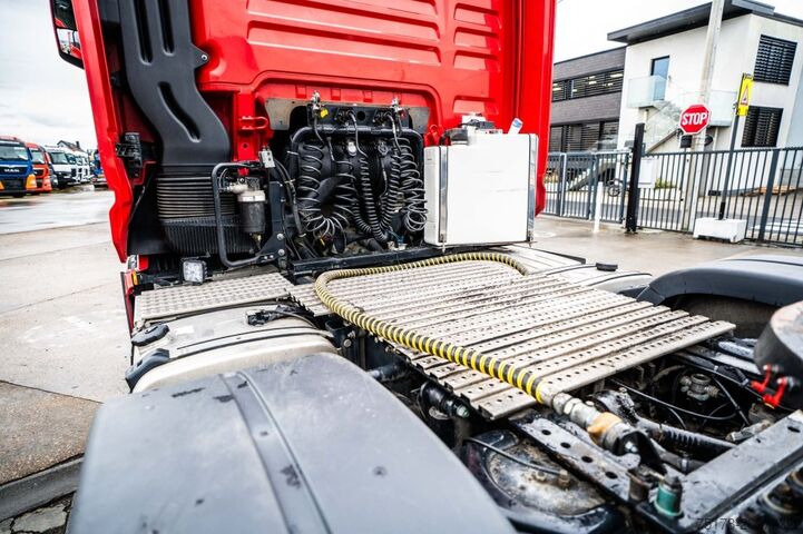 Standart-SZM MAN TGX 26.510 BLS 6x2/4 +Intarder+Kiphydr.