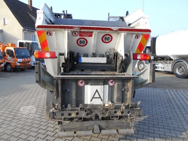 Camion à ordures Fuso Canter 7C15 AMT 4x2 / Nanos 7