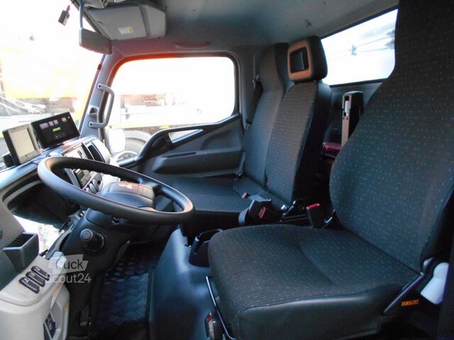 Vuilniswagen Fuso Canter 7C15 AMT 4x2 / Nanos 7