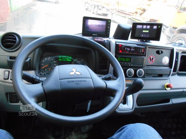 Camion à ordures Fuso Canter 7C15 AMT 4x2 / Nanos 7