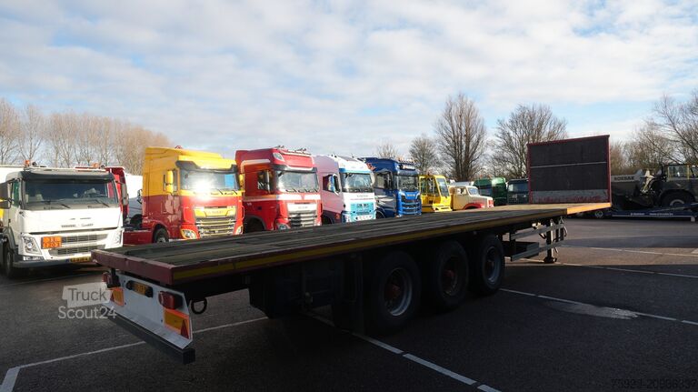 Remorque à plate-forme Netam-Fruehauf 3 AXLE FLATBED TRAILER