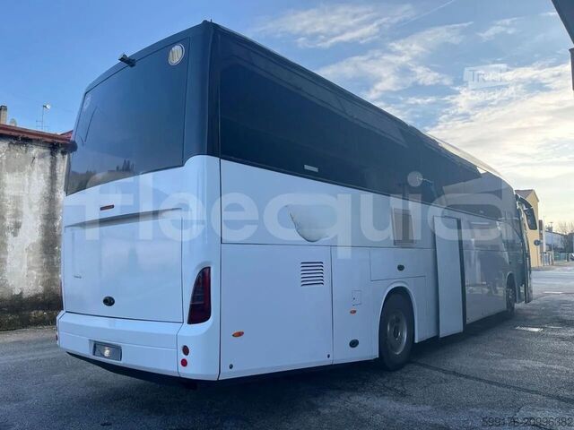 Touringcar Irisbus New Domino