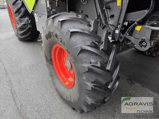 Kombains Claas TRION 730