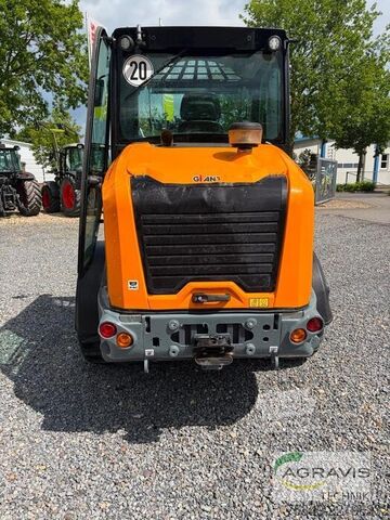 Yard loader Giant G5000 TELE