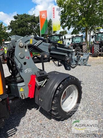 Yard loader Giant G5000 TELE