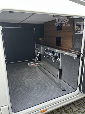 Integrated camper CONCORDE Charisma 860 LI