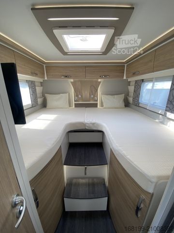 Camping-car intégral FRANKIA Platin I 7400 GD Pure  *Bugausbau*Face to Face*