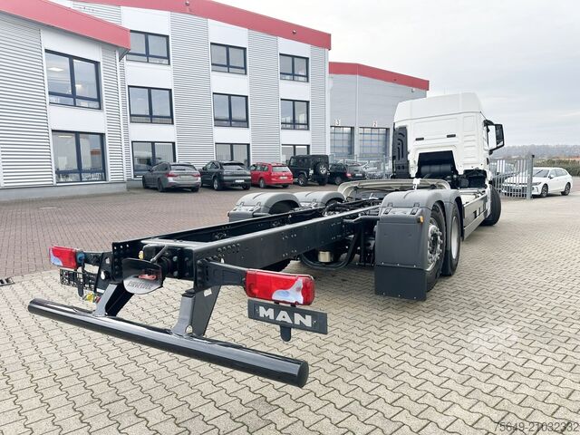 Lastbilchassi MAN TGS 26.480 6x2-4 LL TGS 26.480 6x2-4 LL, Retarder, Lenk-/Liftachse, Standklima