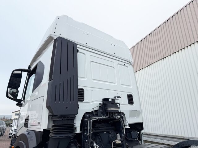 Camion à usage spécial Iveco-Magirus T-Way AT410T51/58 8x4 T-Way AT410T51/58 8x4, Retarder, Nebenantrieb, 4x VORHANDEN!