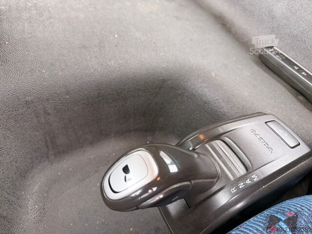 Camion benne à bras amovible  FM 410 6x2 FM 410 6x2, Lenk-/Liftachse, Motorabtrieb