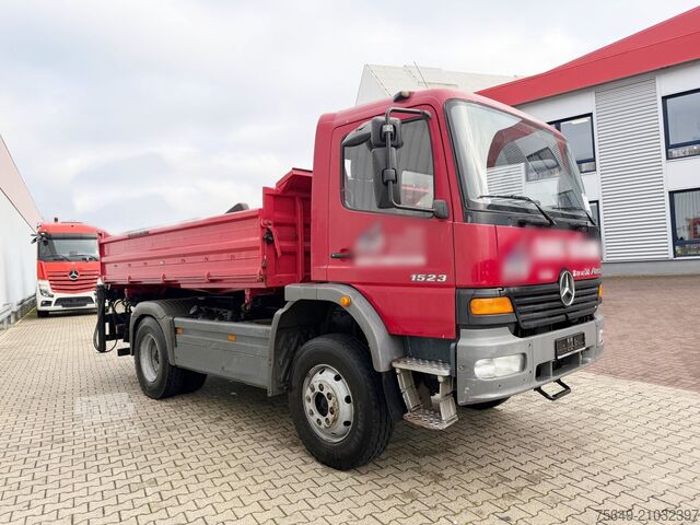 Camion-benne tricar Mercedes-Benz Atego 1523 AK 4x4 Atego 1523 AK 4x4
